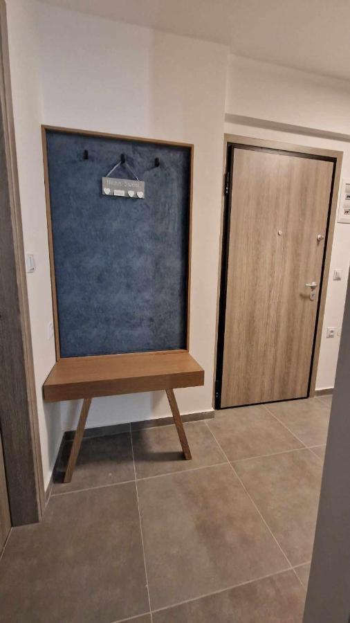 라리사 Vv Cosy Host 2 아파트 외부 사진