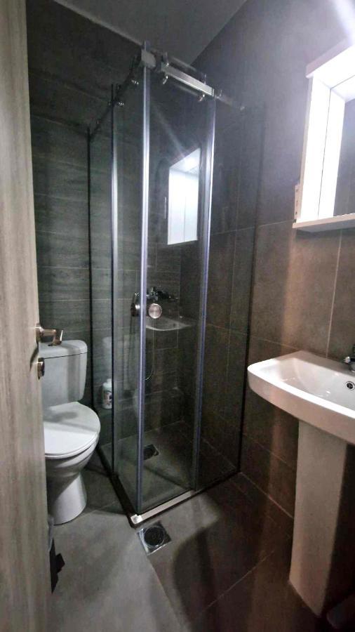 라리사 Vv Cosy Host 2 아파트 외부 사진
